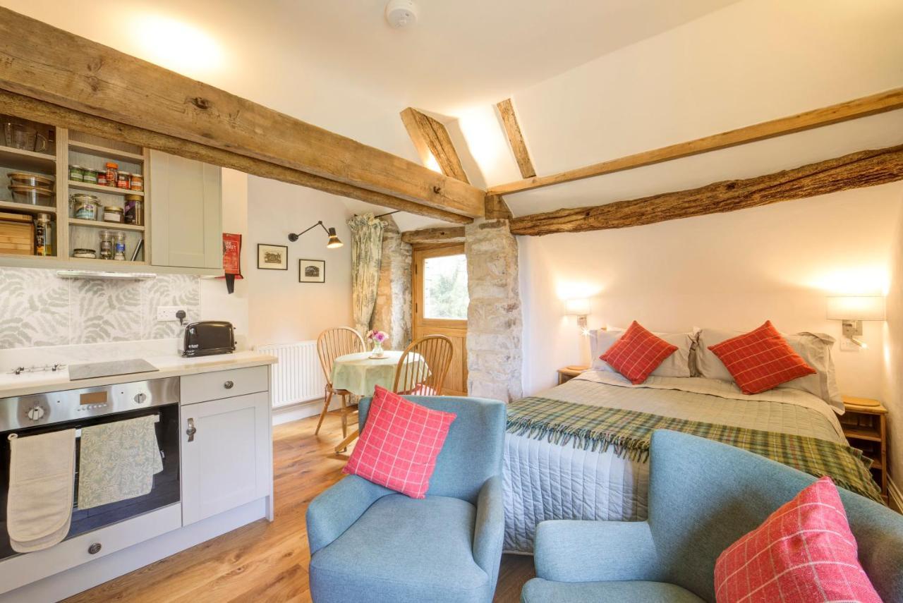 Hayloft Studio In Historic Barn Saint Briavels Exterior photo